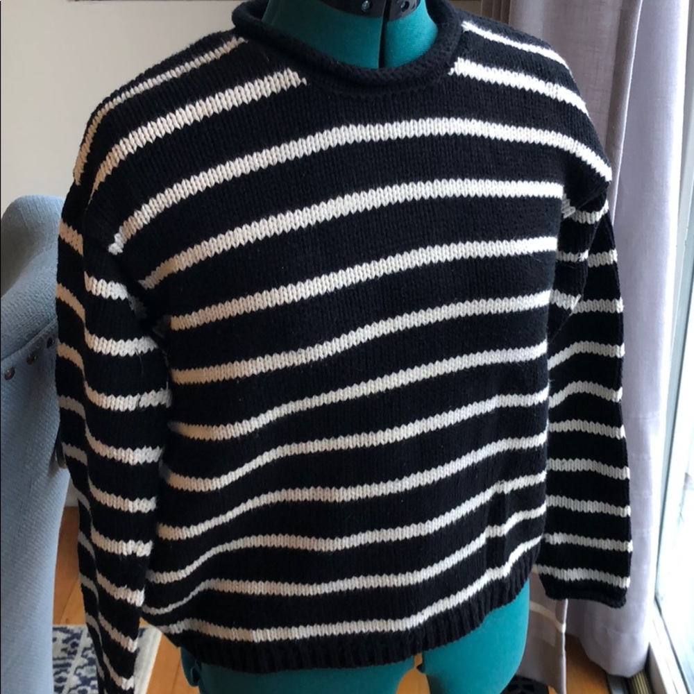 Ralph Lauren sweater size small